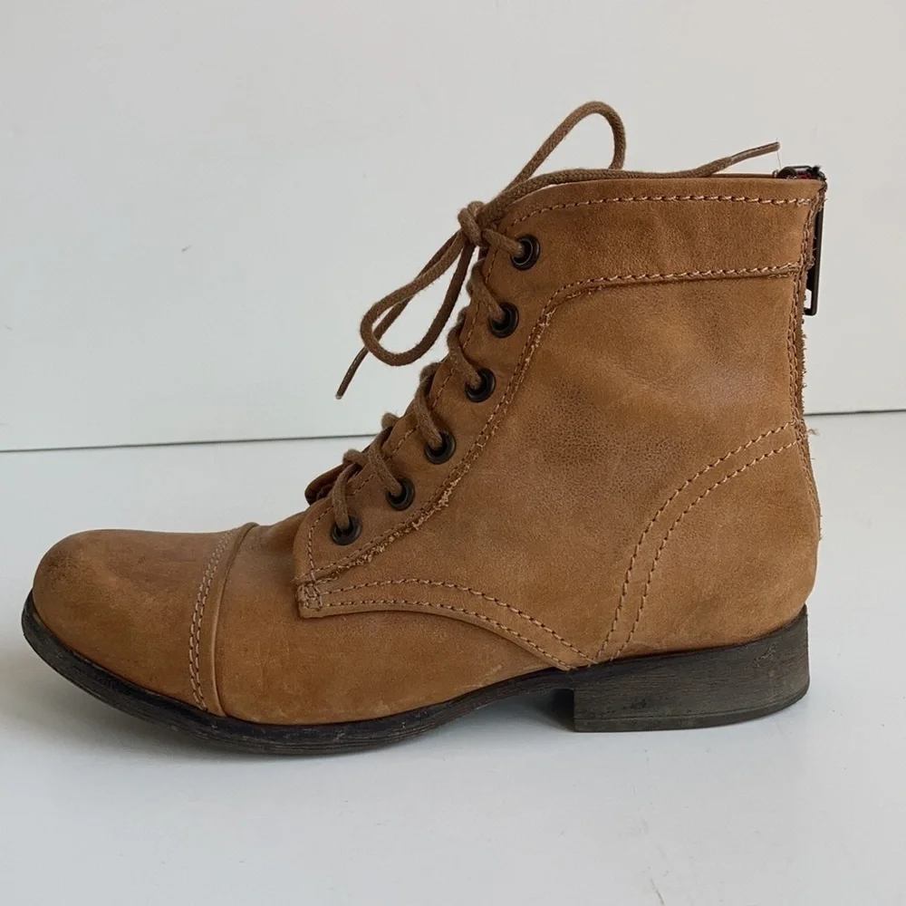 Steve Madden Tuundra lace up back zip camel ankle boot granny paddock boot